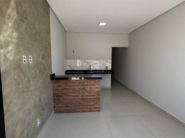 #001 - Casa para Venda em Sorocaba - SP
