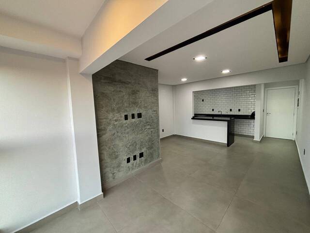 #13 - Apartamento para Venda em Sorocaba - SP