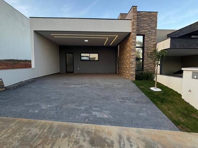 #19 - Casa em condomínio para Venda em Sorocaba - SP