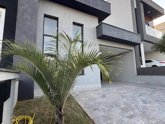 #20 - Casa em condomínio para Venda em Sorocaba - SP - 1