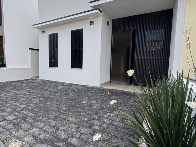 #39 - Casa para Venda em Sorocaba - SP - 2