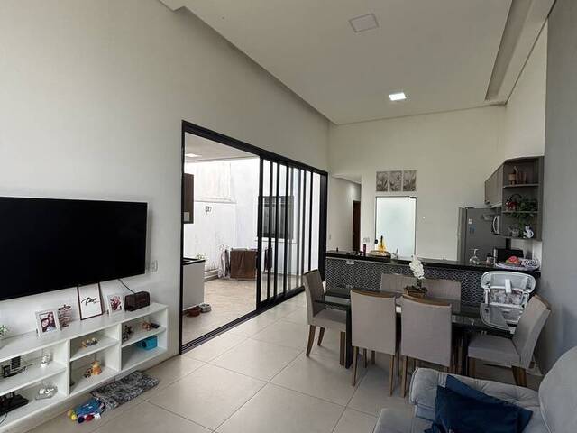 #96 - Casa para Venda em Sorocaba - SP - 2