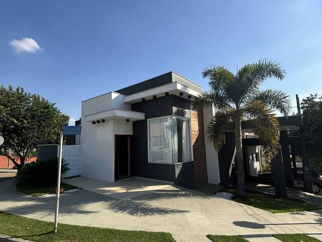 #105 - Casa para Venda em Sorocaba - SP